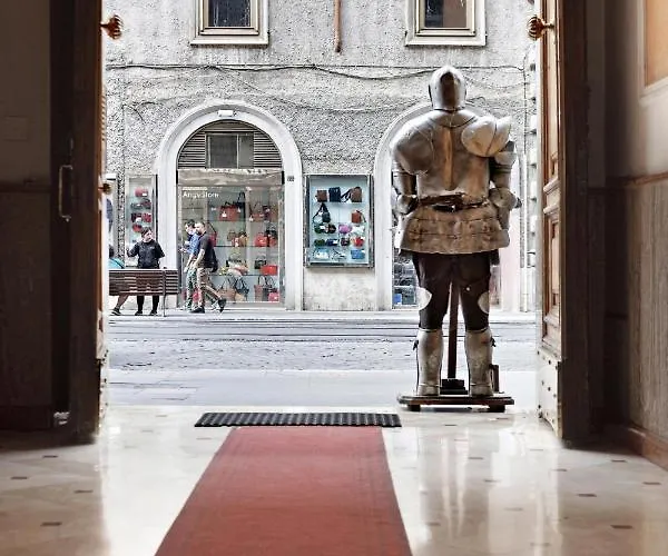 Vatican Welc-home Rome